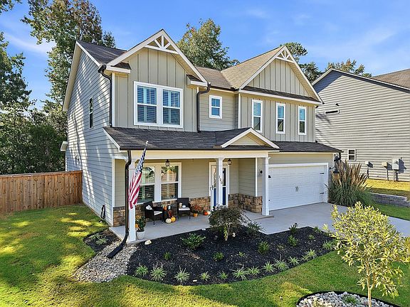 2nd image of 120 Marshfield Trl