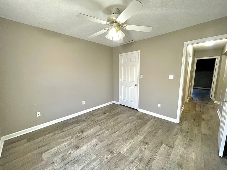 926 Lc Ave — Photo 12