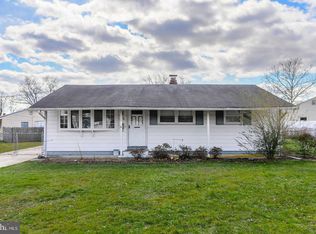 61 Bruce Dr, Deptford, NJ 08096