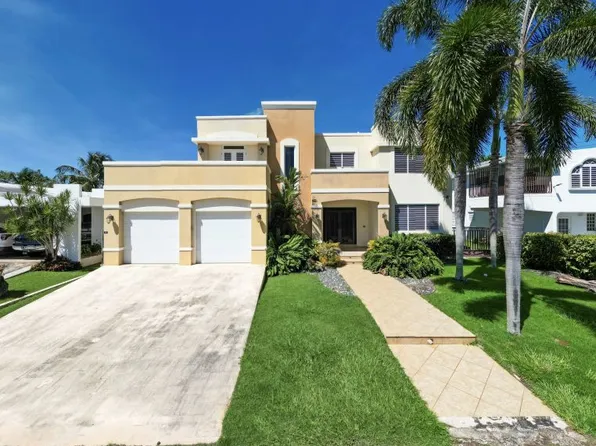 Carr 2 Km 122.4 Bo Caimital Alto Solar 5 Calle Pas, Aguadilla, PR 00603