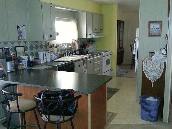 5th image of 12161 S Sandra Ave