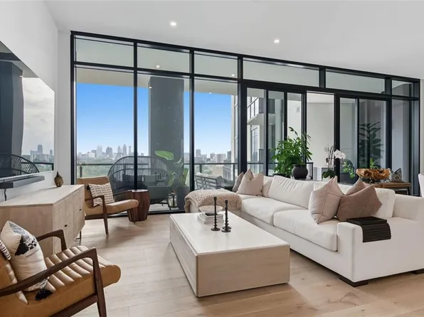 2425 Peachtree Rd NE #1504, Atlanta, GA 30305