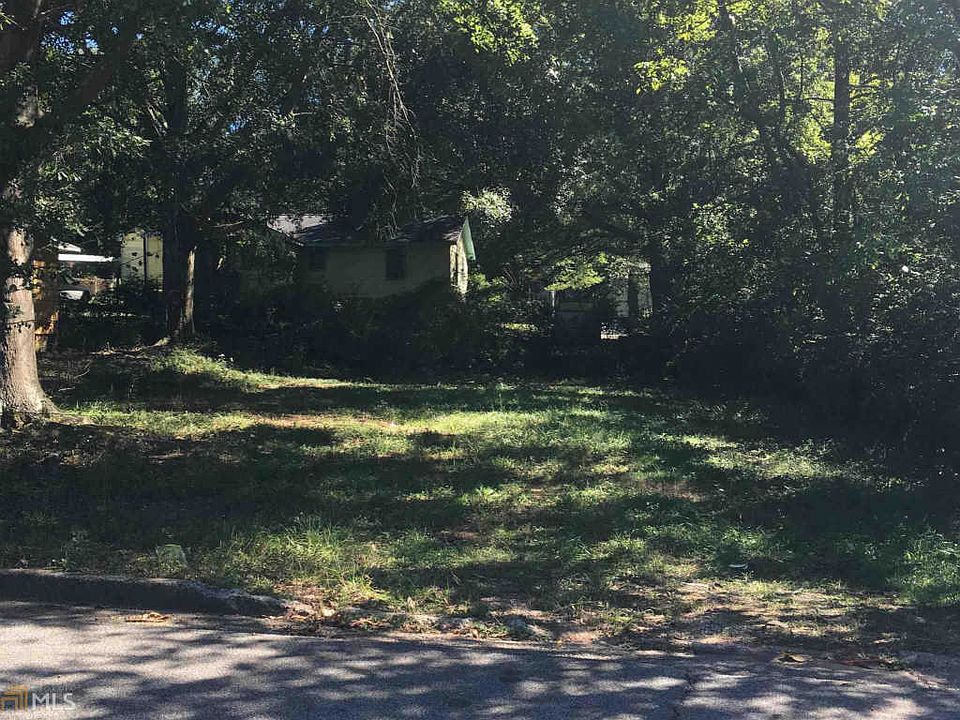 2nd image of 41 Domineck St