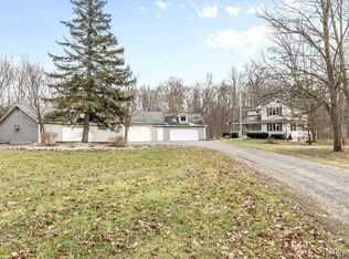 4742 Brown Rd, Avoca, MI 48006