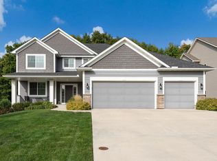 16636 Brentwood Pass NW, Prior Lake, MN 55379