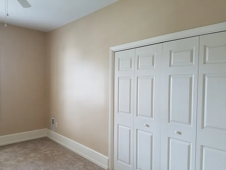 702 Locust St #A — Photo 11