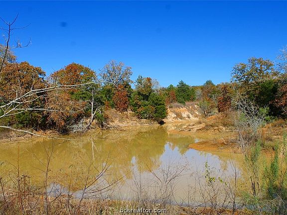 2nd image of 7898 County Road 304