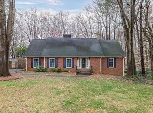 3030 Saint Claire Rd, Winston Salem, NC 27106