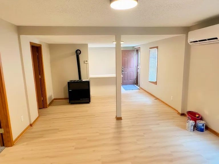 655 Washington St NE #1 — Photo 16