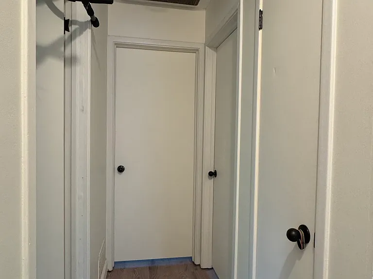 1911 Henry Rd — Photo 11