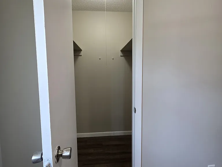 446 Grandview Ter #4 — Photo 11
