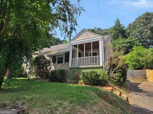 839 Woodbourne Dr SW, Atlanta, GA