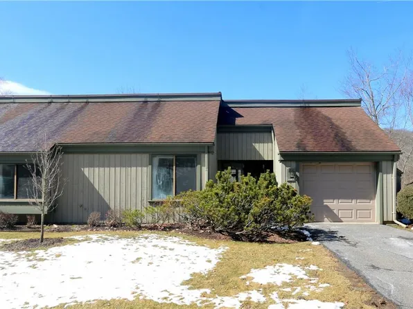 958 Heritage Hills #D, Somers, NY 10589