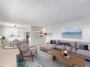 4629 Bayshore Dr APT J8, Naples, FL 34112