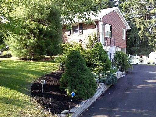 Side/Driveway