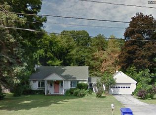 1580 Stone Rd, Rochester, NY 14615