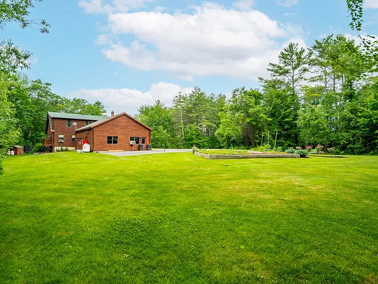 94 Scottow Hill Rd — Photo 40
