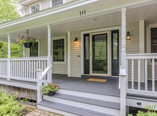 111 Gateway Commons Dr, Gorham, ME 04038