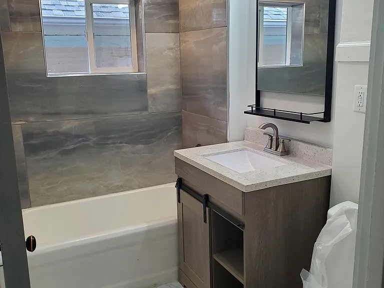 1232 Woodward Ave — Photo 27