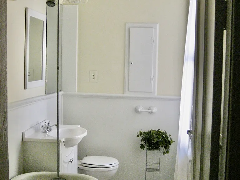 411 E Huntingdon St #B — Photo 7
