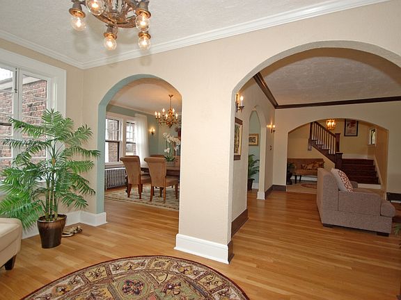 3rd image of 99 Hillside Ave