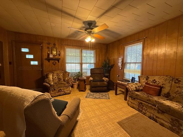 1392 Summerville Rd, Jasper, AL 35504