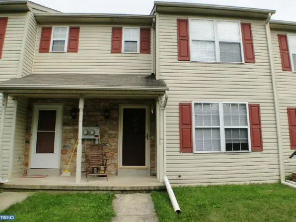 131 Sunnyside Ln, Perkasie, PA 18944