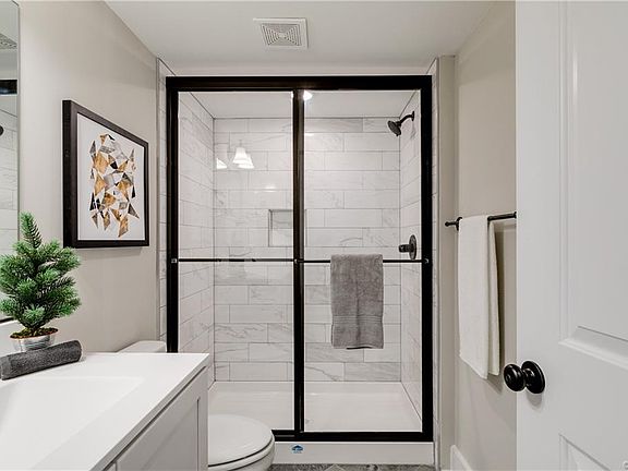 5th image of 1213 N 32nd St