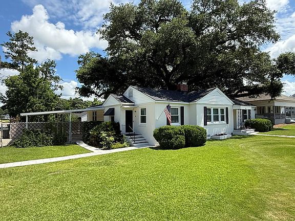 5th image of 337 College St