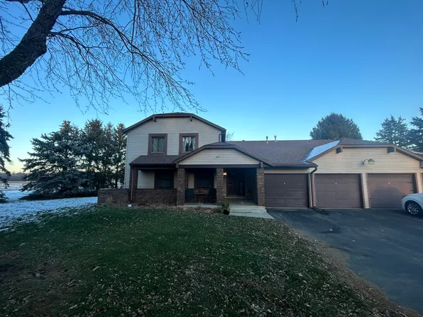 804 N Deerfield Rd APT B, Pontiac, IL 61764