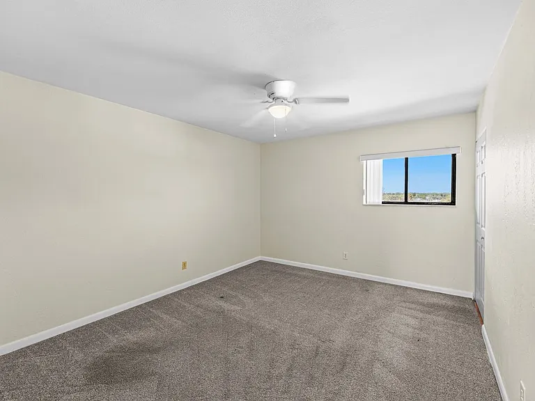 2006 Ocean Shore Blvd #16 — Photo 3