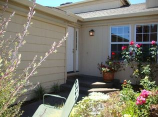 10 Narragansett Cv, San Rafael, CA 94901