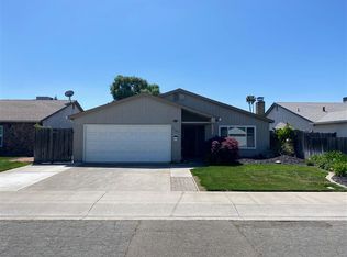 2145 Newbury Cir, Lodi, CA 95240