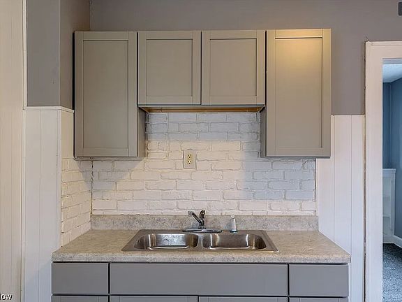 4th image of 5547 Grasmere Ave
