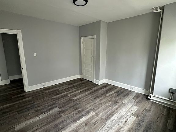 3rd image of 311 Lincoln Ave