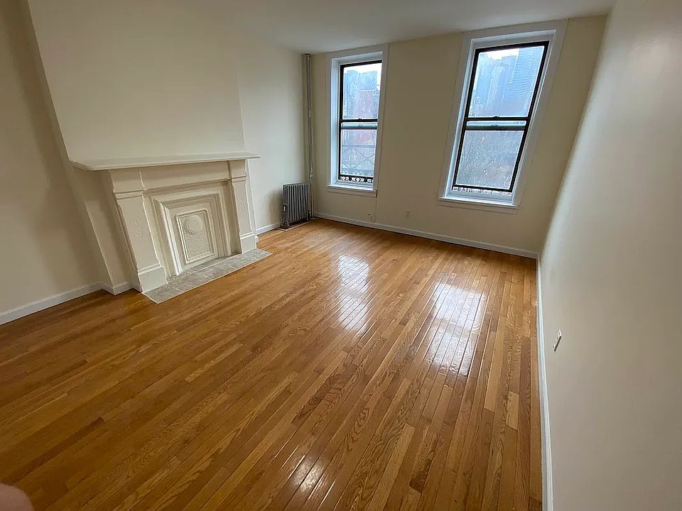 1st image of 693 10th Ave APT 4FN