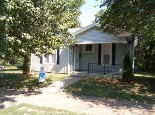 1819 Dewey Ave, Saint Joseph, MO 64505