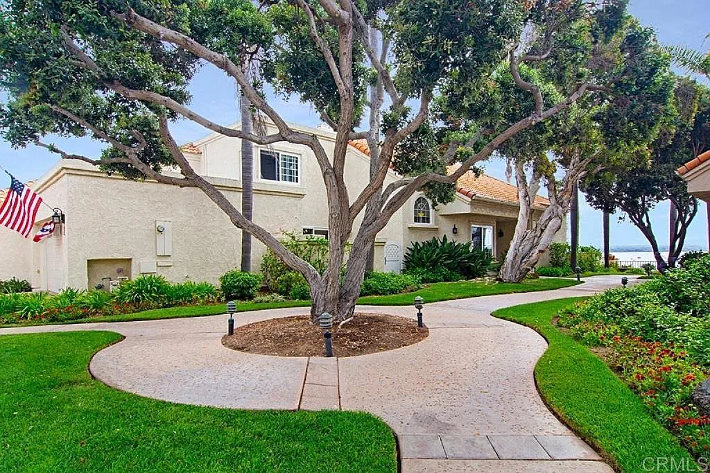 3 bed, 1969 sqft, $6,000 — Photo 1