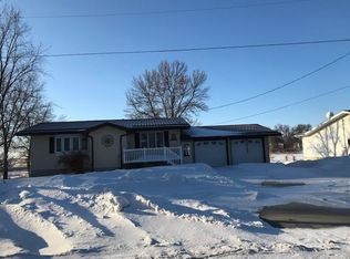 505 4th Ave E, Bristol, SD 57219