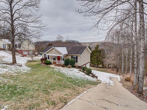 5th image of 132 Cottonwood Dr
