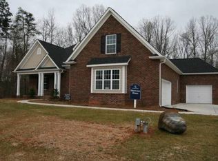 8106 Summit Ridge Dr, Catawba, NC 28609