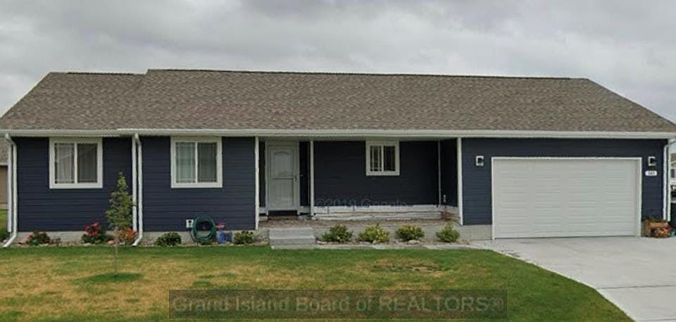 1st image of 307 Little Bluestem Dr S