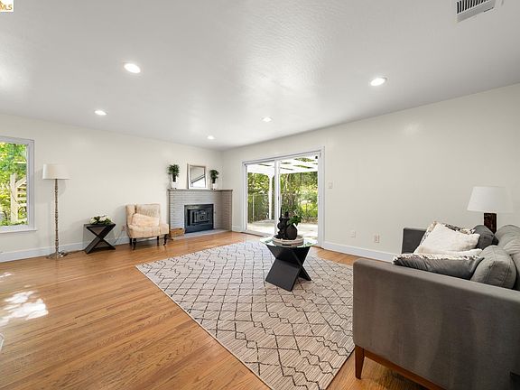 4th image of 6501 Oakbrook Dr