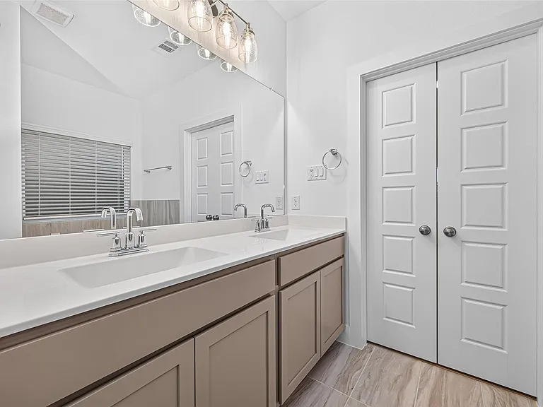 8230 Blue Shell Ln — Photo 26