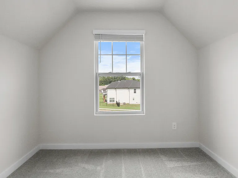 1055 Ross Farms Blvd — Photo 29