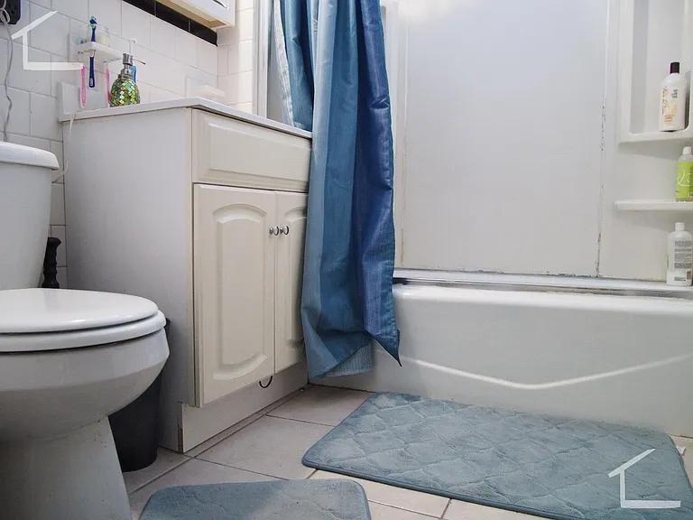 44 Tremont St #2B — Photo 8