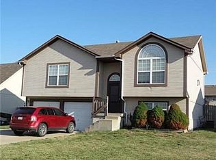 522 Heather Knoll Dr, Edgerton, KS 66021