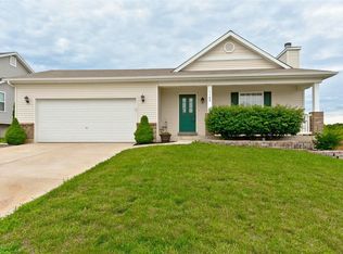 1109 Jaxson Dr, Foristell, MO 63348