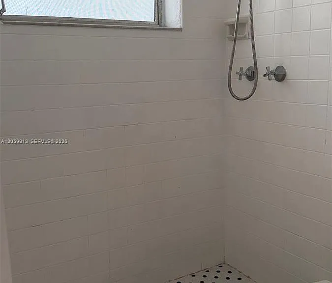 800 SE 15th St #2 — Photo 22
