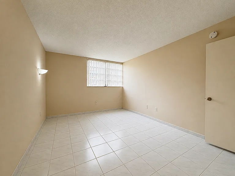 8895 Fontainebleau Blvd #101 — Photo 5